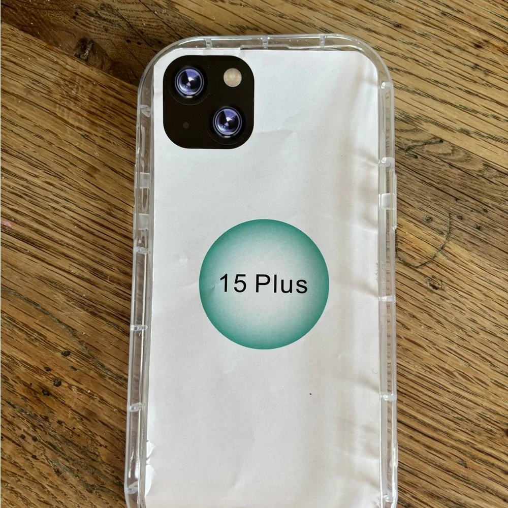 NWT iPhone 15 plus cover